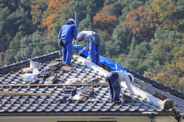 屋根葺き替え工事の期間とは？工程ごとの期間や短縮するポイントをご紹介！サムネイル